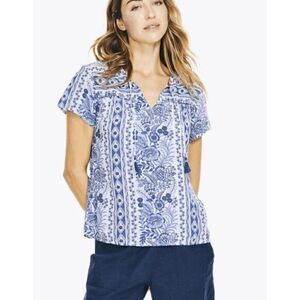NAUTICA SUSTAINABLY CRAFTED FLORAL SPLIT NECK SHORT SLEEVE RUFFLE TOP BLUE SIZE
